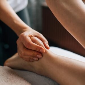 masaje relajación espalda + piedras calientes (copia)